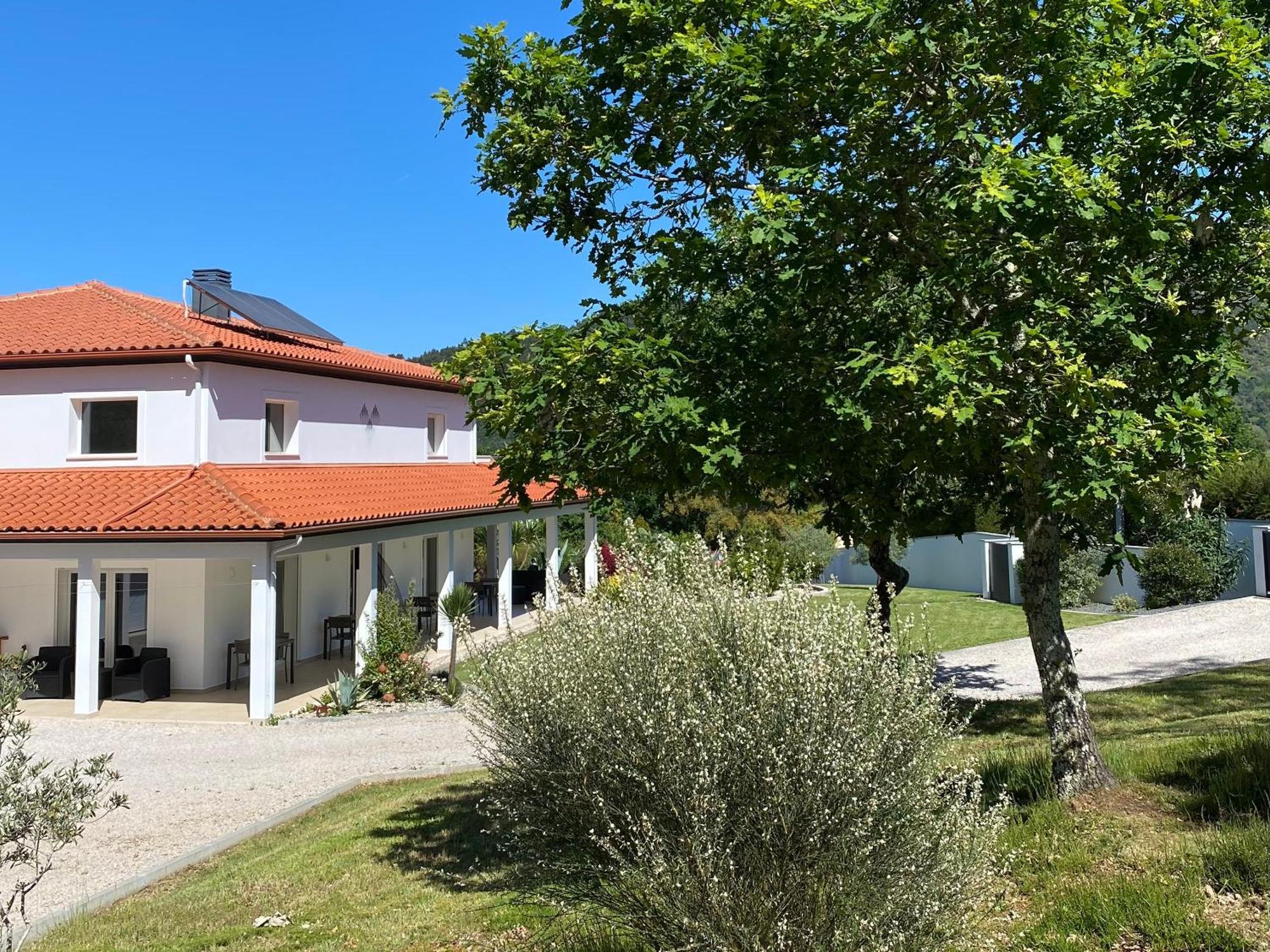 Casa Carvalhal - Adults Only Bed & Breakfast Góis Eksteriør bilde